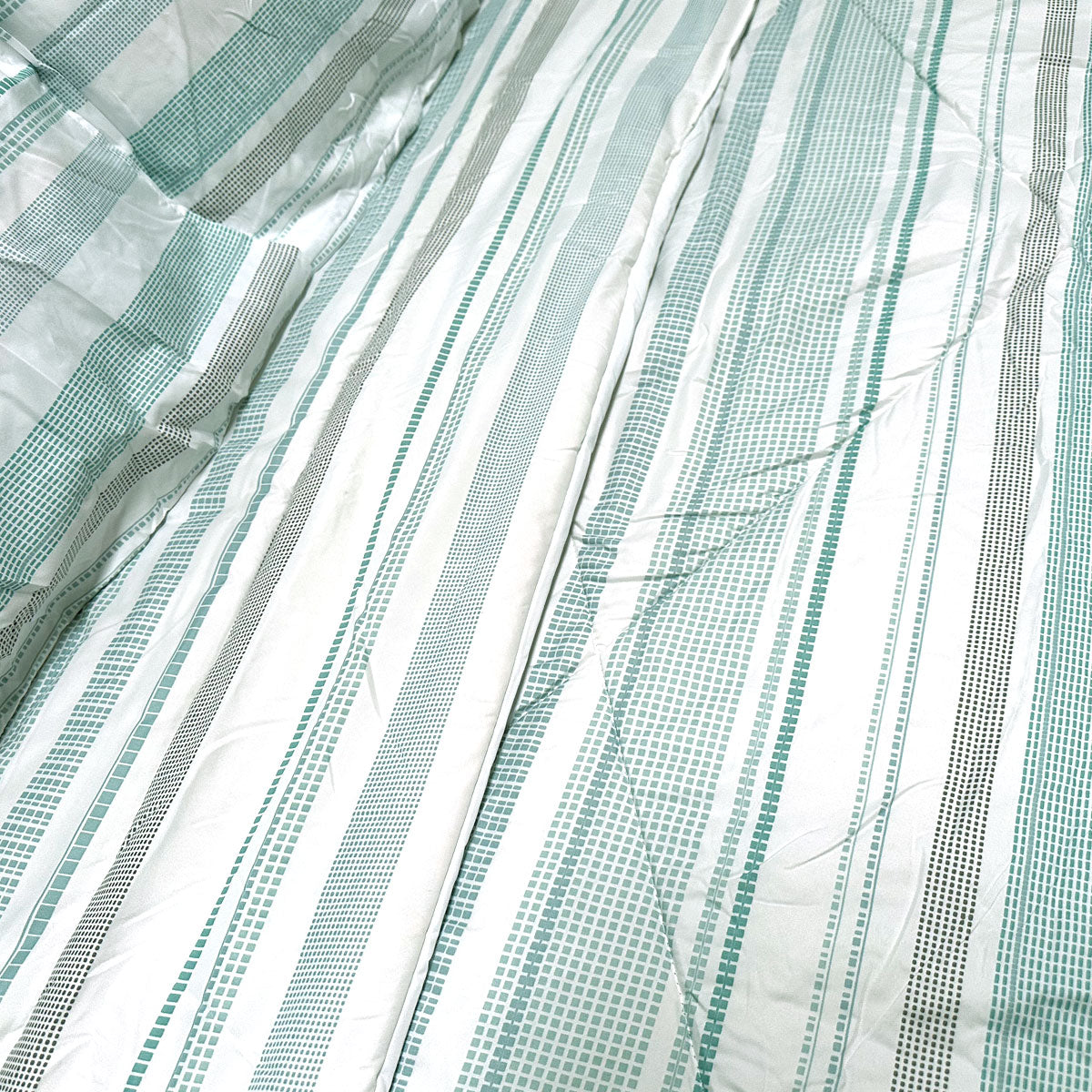 3 Pce Light Weight Comforter Set Queen/King Oscar Mosaic