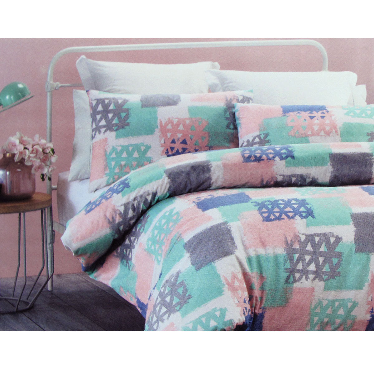 Gouache Niro Easy Care Quilt Cover Set Queen