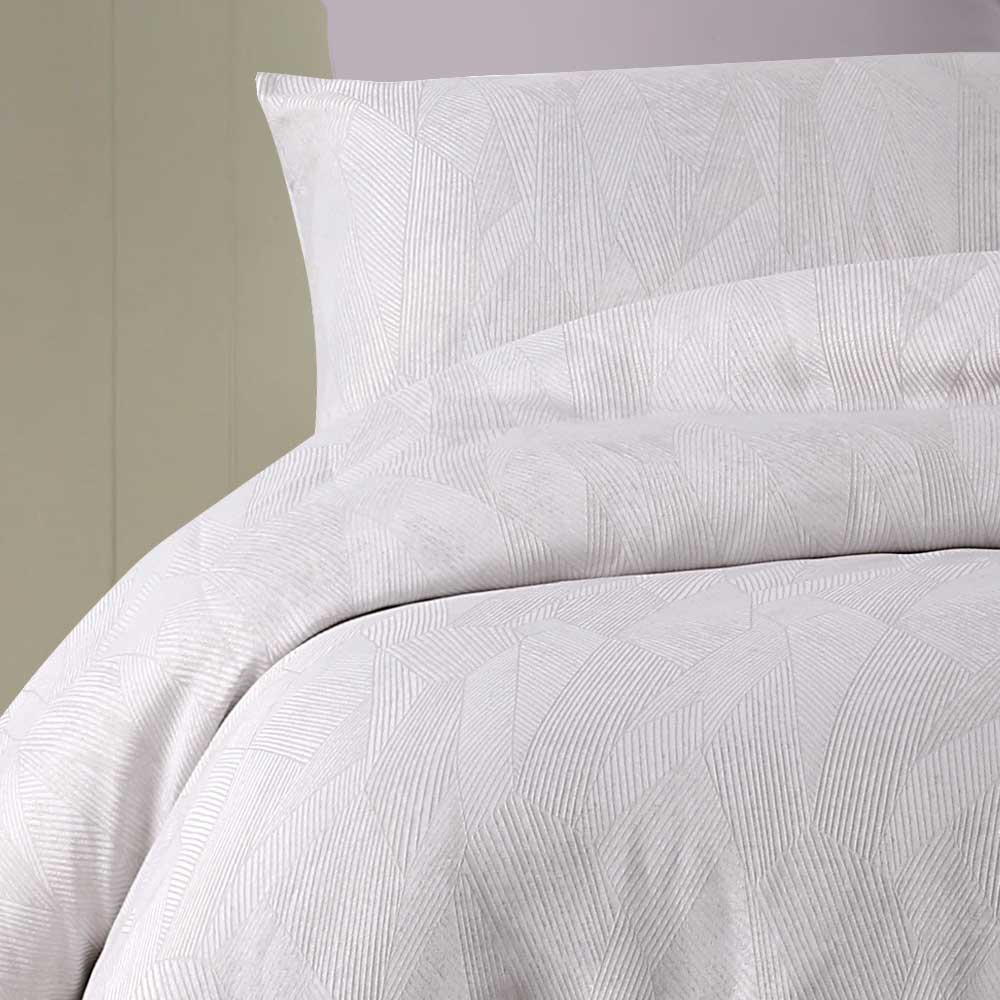 Java Silver Jacquard Quilt Cover Set Queen