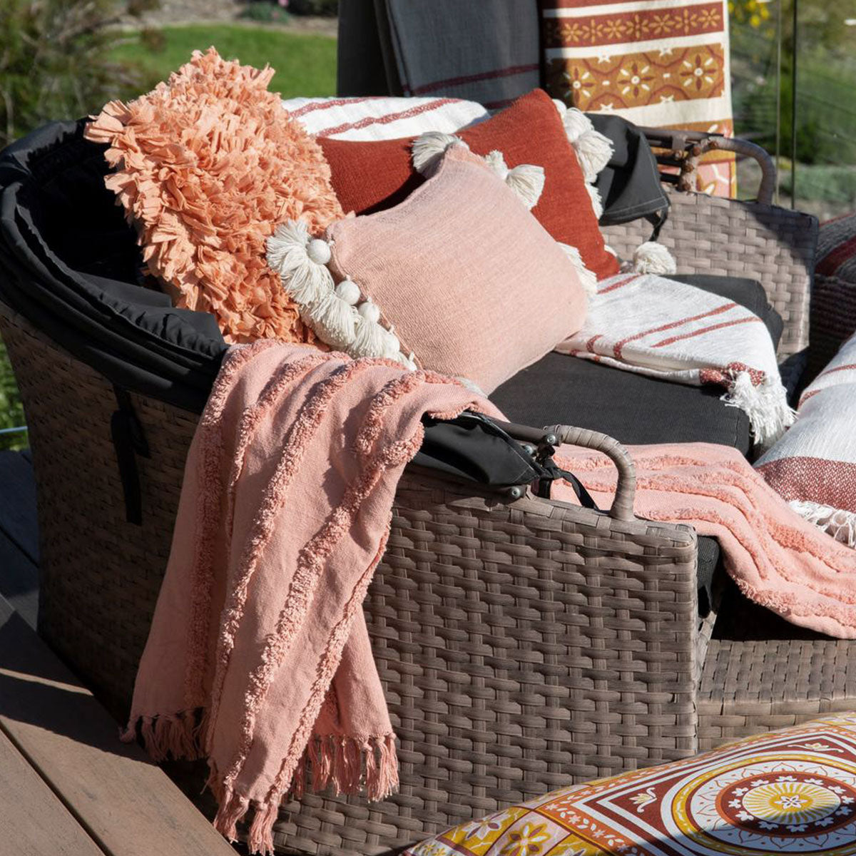 Zen Luxury Fringe Throw 130 x 160cm Clay Pink