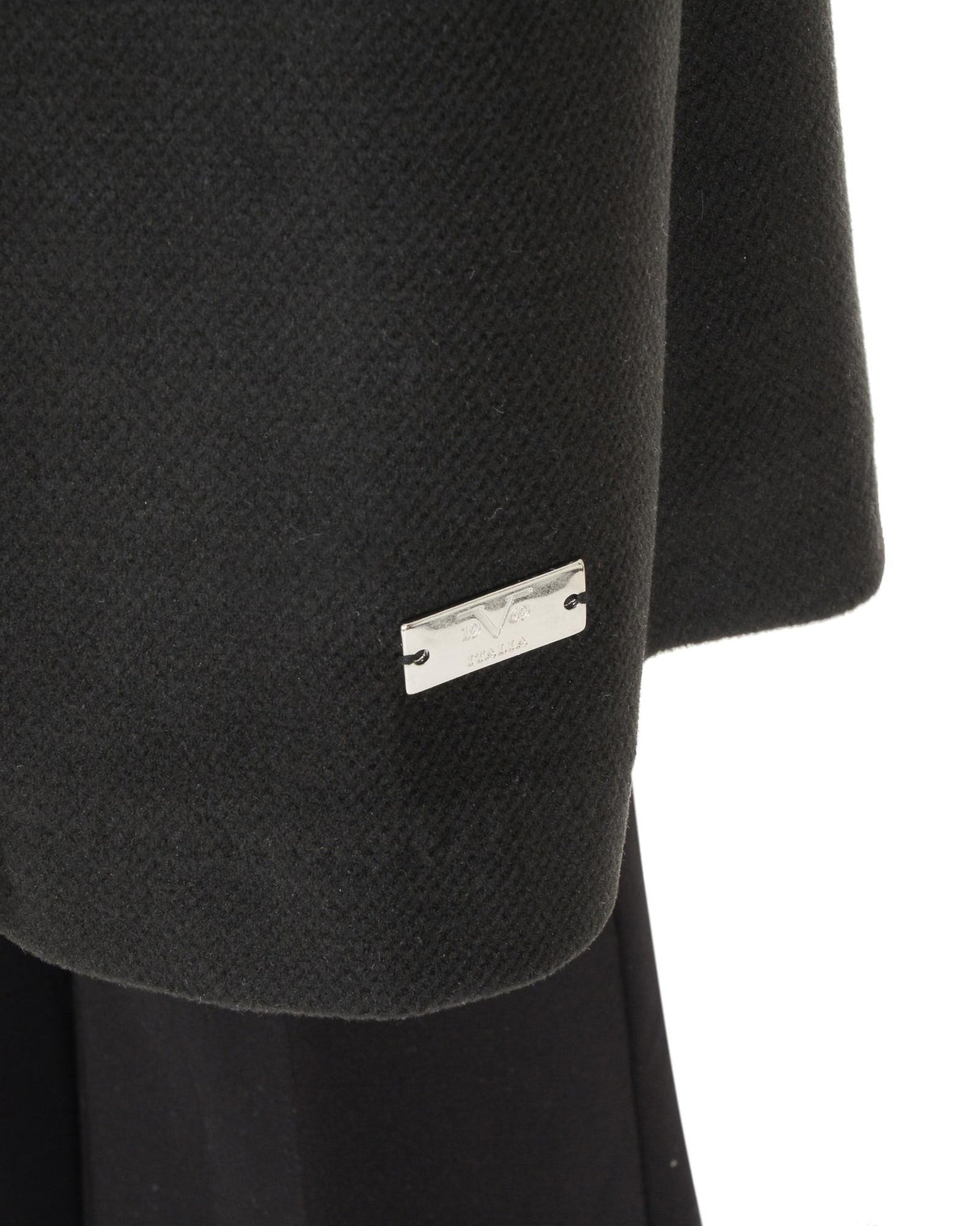 Coat by - L