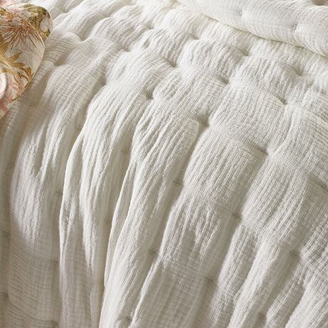 3 Piece Hugo Cotton Gauze Quilted Comforter Set White Queen