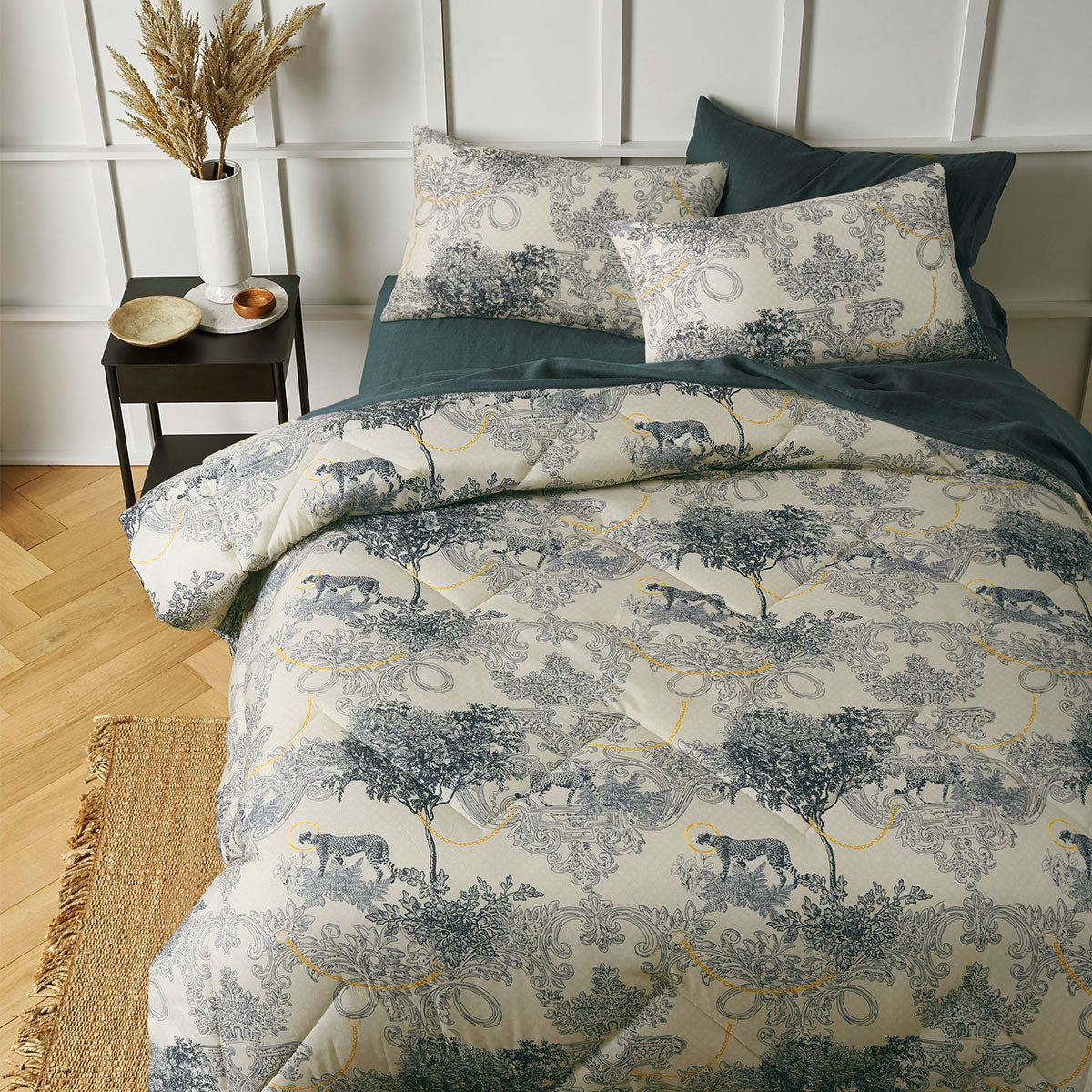 3 Piece Matteo Comforter Set Queen