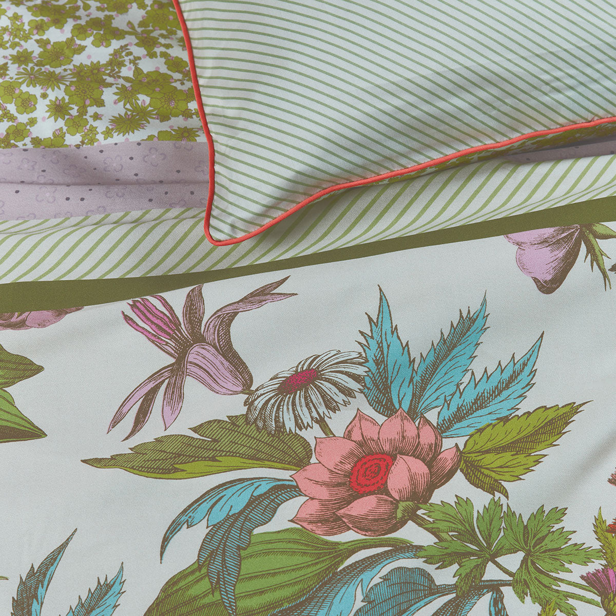 Line Flower Cotton Sateen Quilt Cover Set Queen