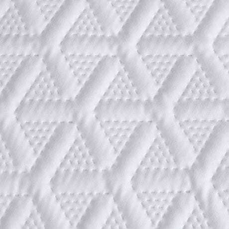 Leonardo White Embossed Quilt Cover Set Double