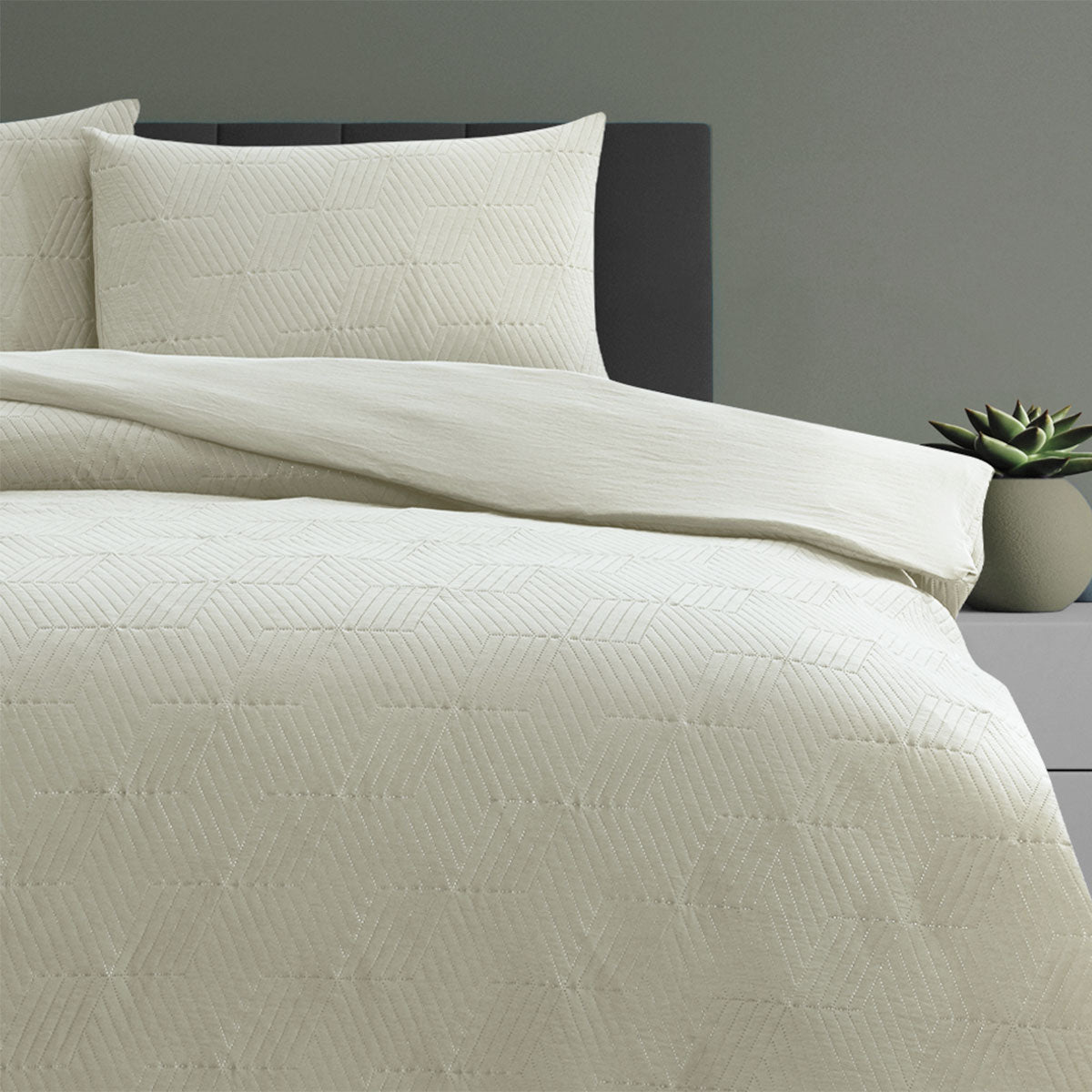 Maxwell Tan Embossed Vintage Washed Quilt Cover Set King