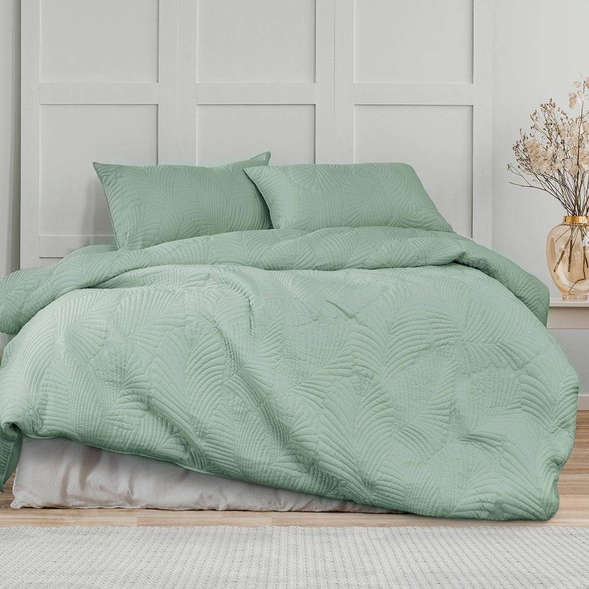 Molly Palm Green Quilted Quilt Cover Set Queen
